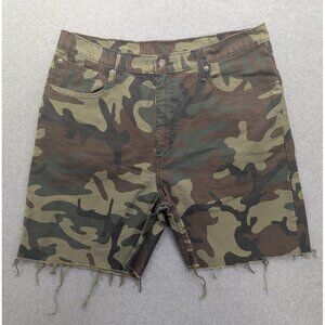 Levis 569 Shorts Mens 38 Camouflage Camo Cutoff Frayed Hem Cargo Style Outdoor